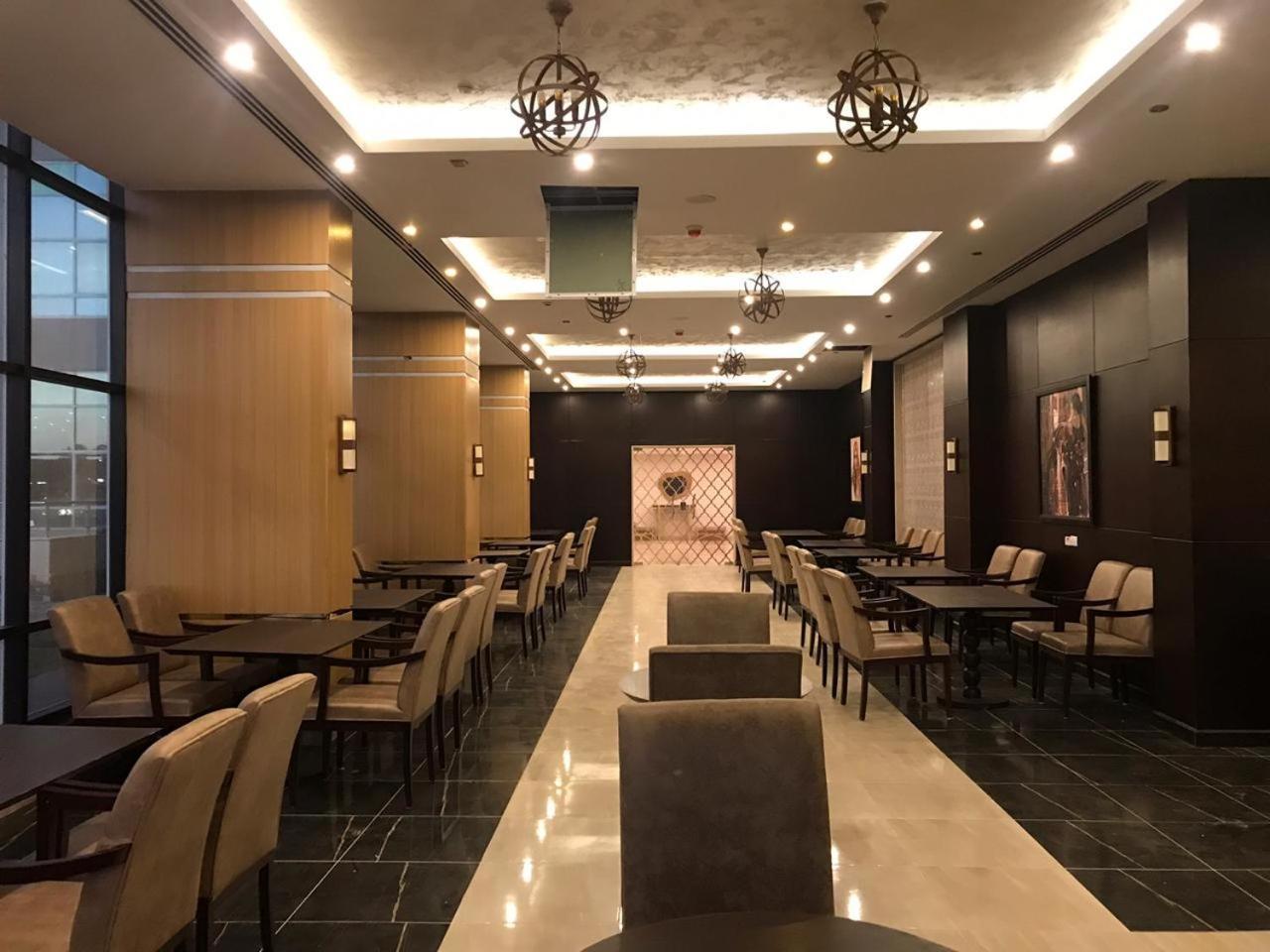 Tolip North Coast Hotel العلمين المظهر الخارجي الصورة The lounge at the airport